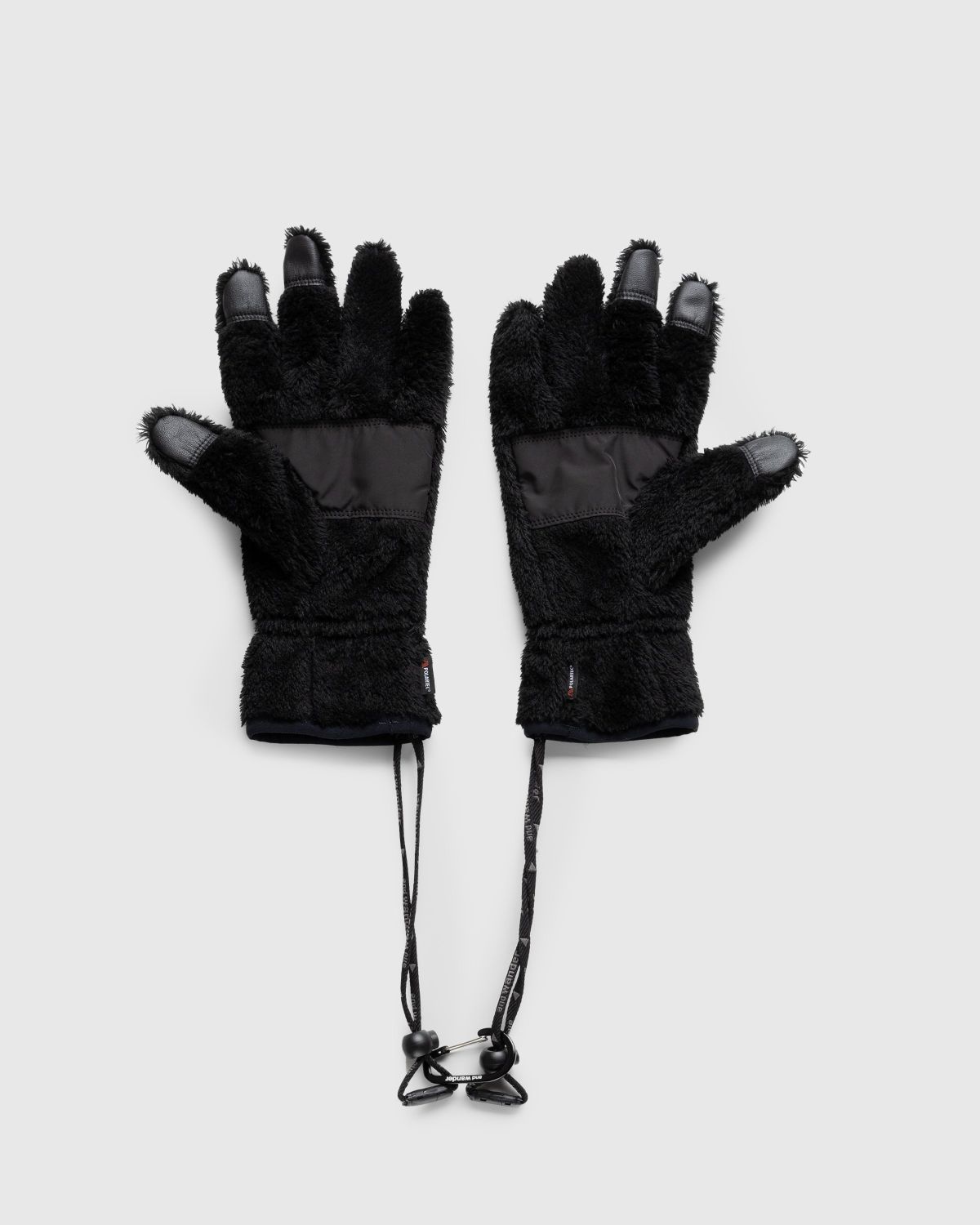 And Wander – High Loft Fleece Gloves Black